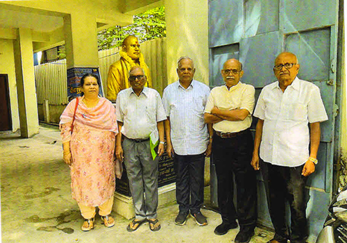 Statue Open - Photo 17